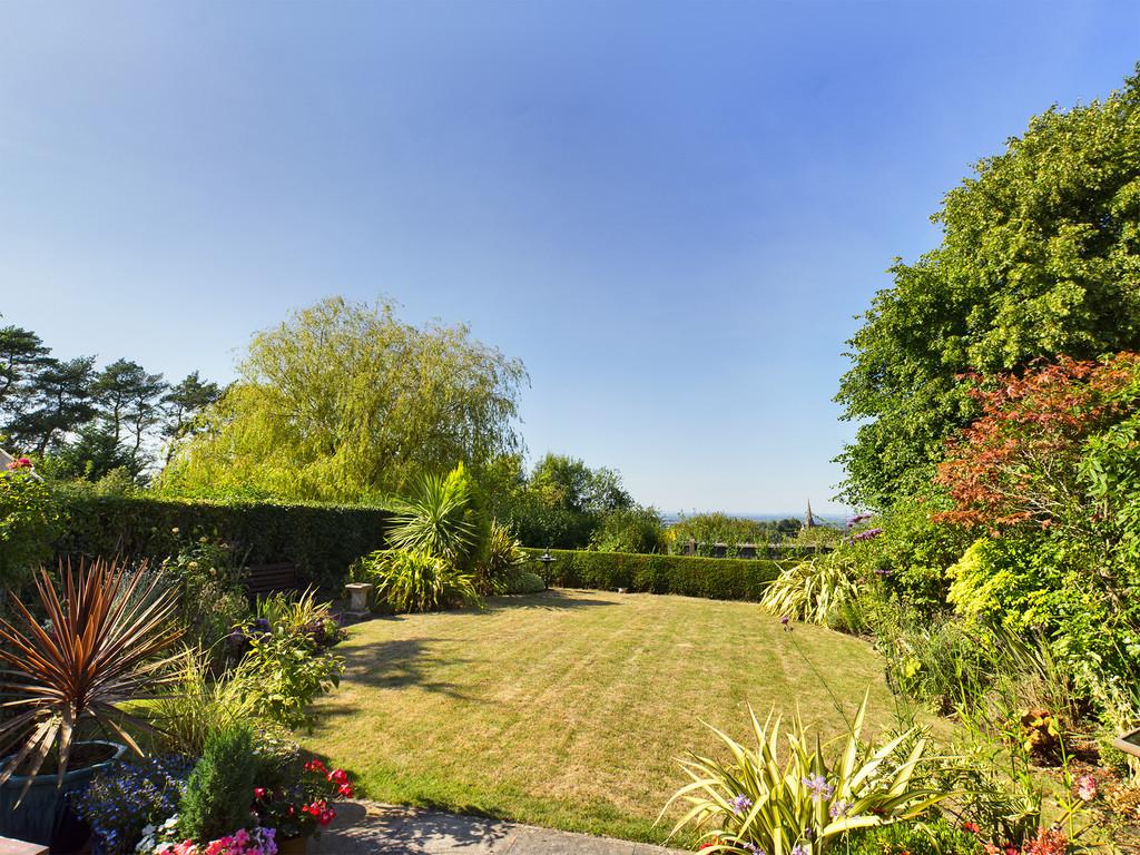 Tower Road, BurtononTrent 4 bed detached house for sale £405,000