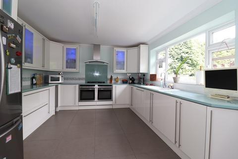 5 bedroom detached house for sale - Cromwell Lane, Burton Green