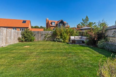 10 Bingham Road, Winchester, SO22 6GB