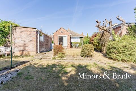 2 bedroom detached bungalow for sale - Darby Road, Beccles