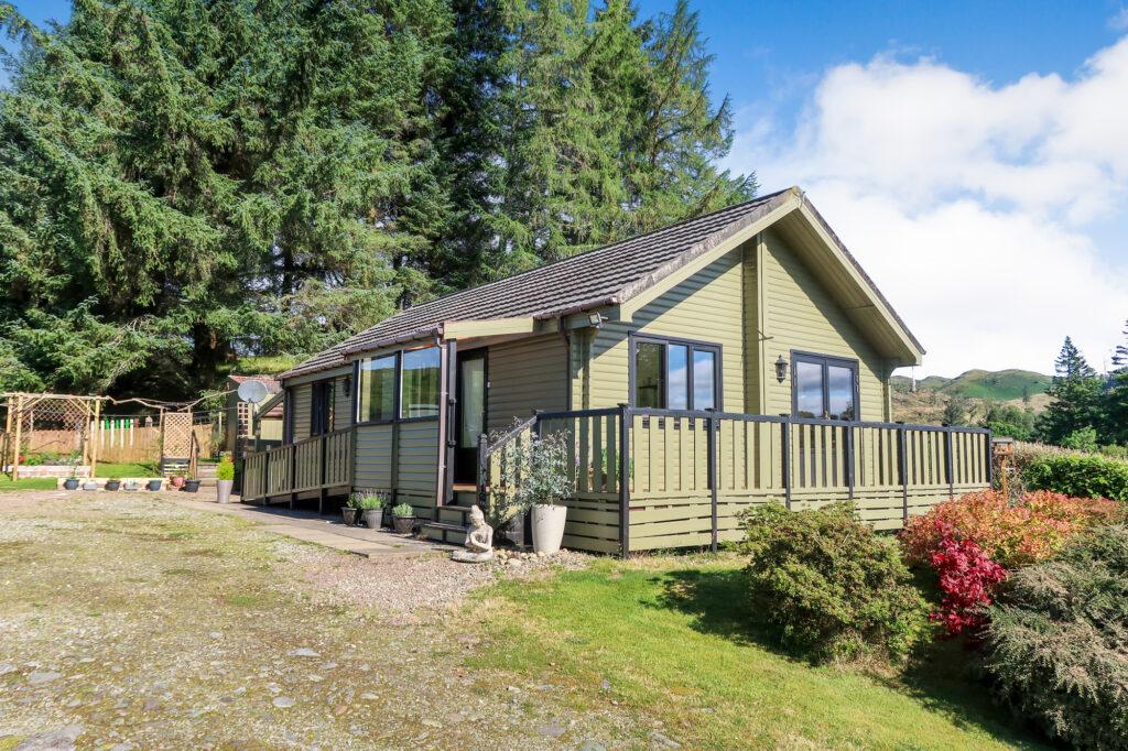 Pine Lodge, Ford, By Lochgilphead, Argyll 2 bed detached bungalow £