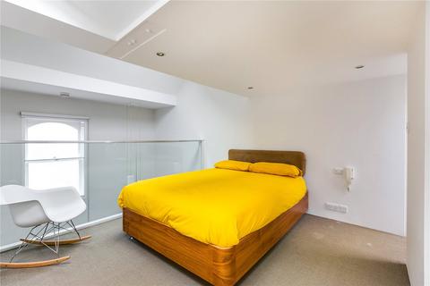 1 bedroom flat for sale, Upper Street, Islington, London