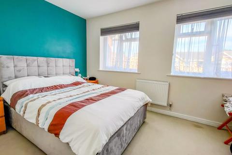 22 Floathaven Close, London, SE28 8SN