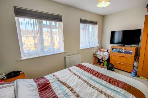 22 Floathaven Close, London, SE28 8SN