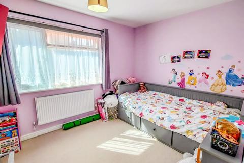 22 Floathaven Close, London, SE28 8SN