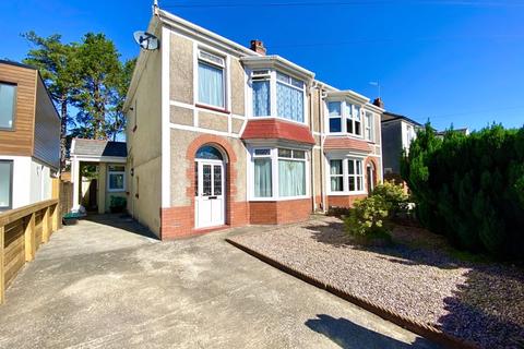 22 Beechwood Avenue, Neath, SA11 3TE