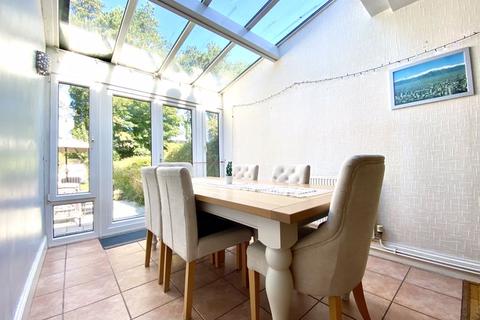 22 Beechwood Avenue, Neath, SA11 3TE