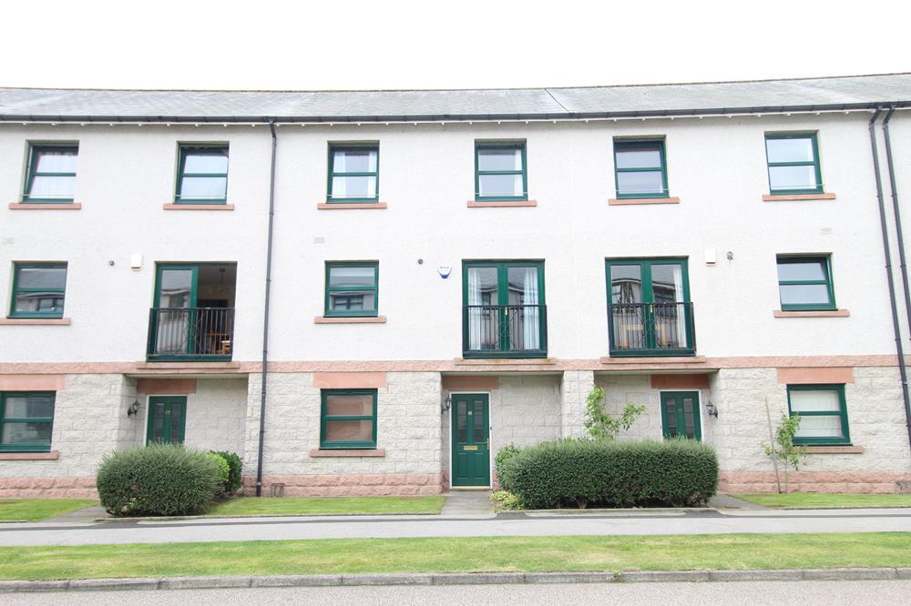 Grandholm Crescent, Aberdeen, AB22 8AY 3 bed terraced house £1,600