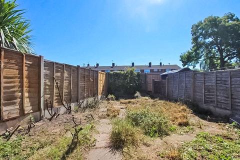 8 Ashbourne Road, Walsall, WS3 3QQ