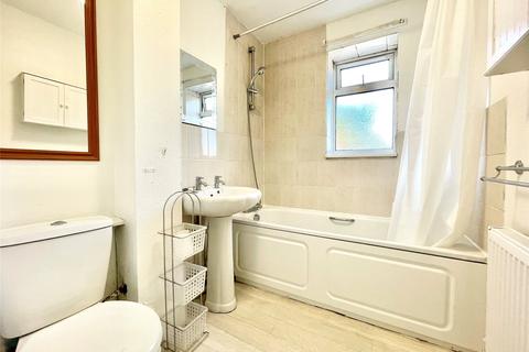 2 bedroom maisonette to rent, Tetbury Court, Prospect Street, Reading, Berkshire, RG1