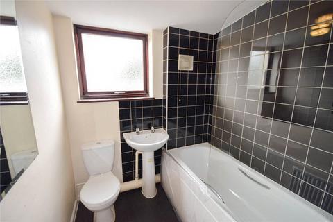 3 bedroom terraced house to rent, Targett Court, Winnersh, Wokingham, Berkshire, RG41