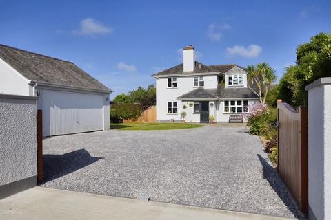 4 bedroom detached house for sale, Warborough Road, Brixham