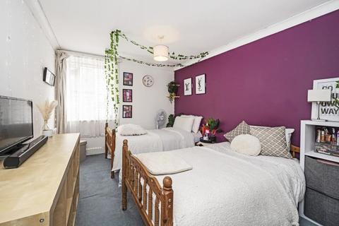 Flat 4, 1 Woodfield Road, London, W9 2BA