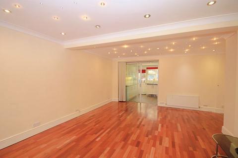 211 Conway Crescent, Perivale, Greenford, UB6 8JF