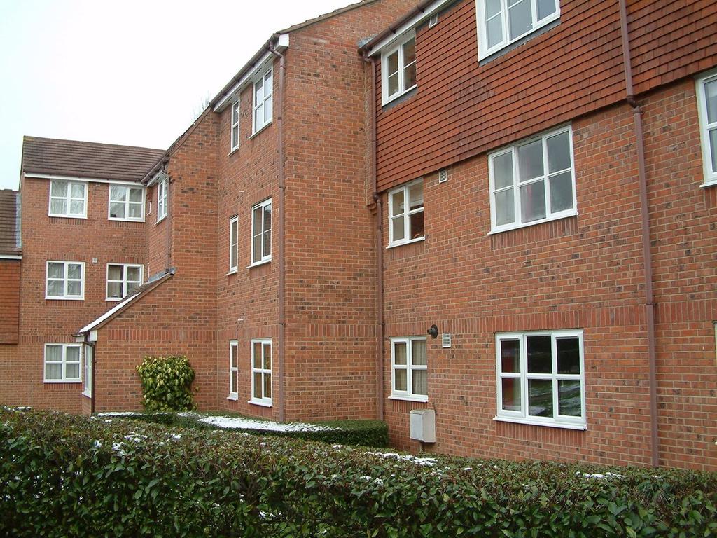 Marmet Avenue, Letchworth Garden City, SG6 1 bed flat £800 pcm (£185 pw)