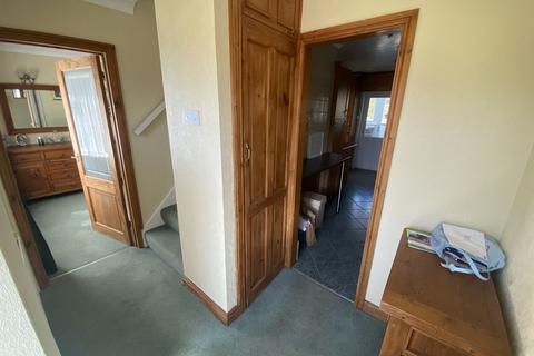 3 bedroom end of terrace house for sale - Poplars Close, Mardy, Abergavenny, NP7
