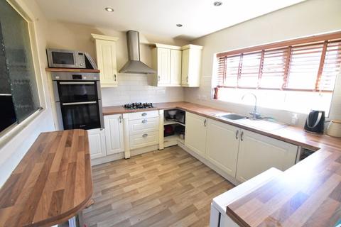 15 Summers Road, Luton, LU2 9HS