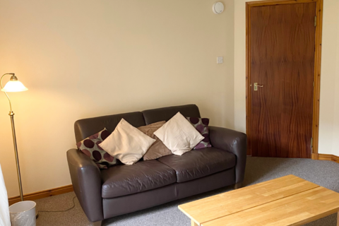 2 bedroom flat to rent, Flat 10. Whittet Court, Dundee,DD2 1ES