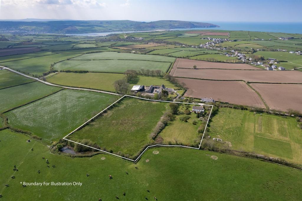 Mwnt Road, Ferwig, Cardigan 4 bed property with land £575,000