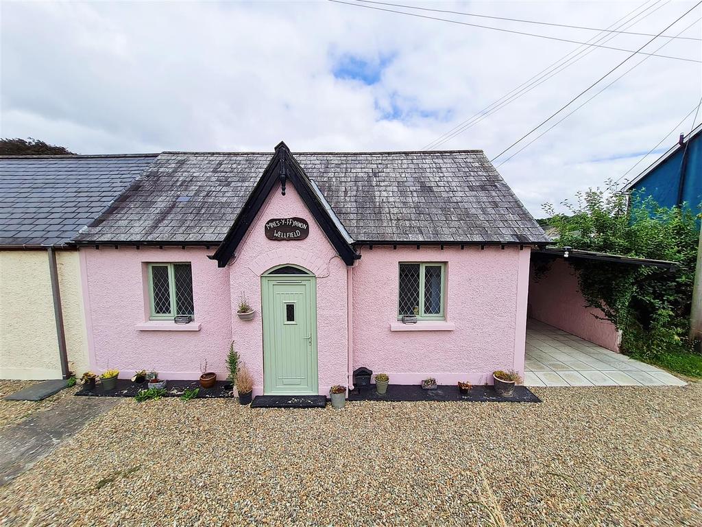 Pentrecagal, Newcastle Emlyn 2 bed cottage £189,950