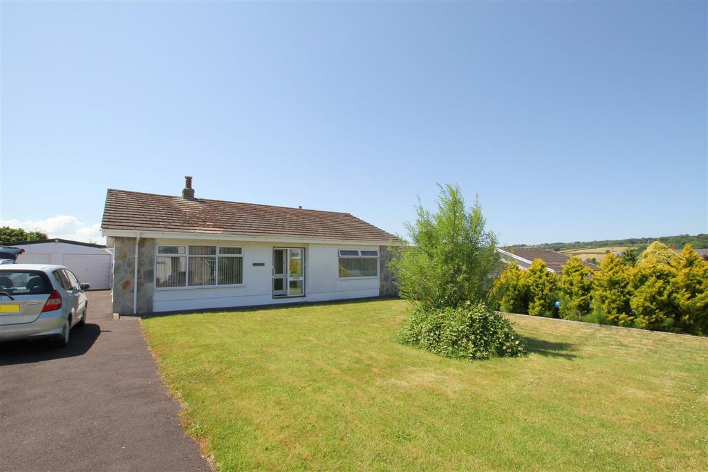 Cilgerran Road, Penybryn, Cardigan 3 bed bungalow £295,000
