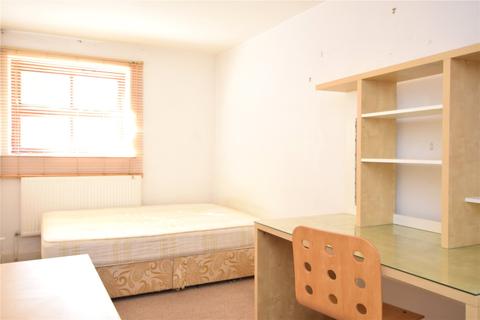 3 bedroom apartment for sale - Kelso Heights, Belle Vue Road, Leeds