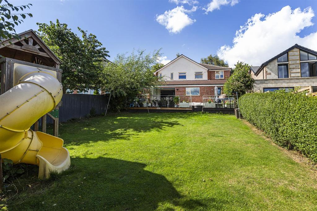 Blake hall drive 36 garden 2.jpg