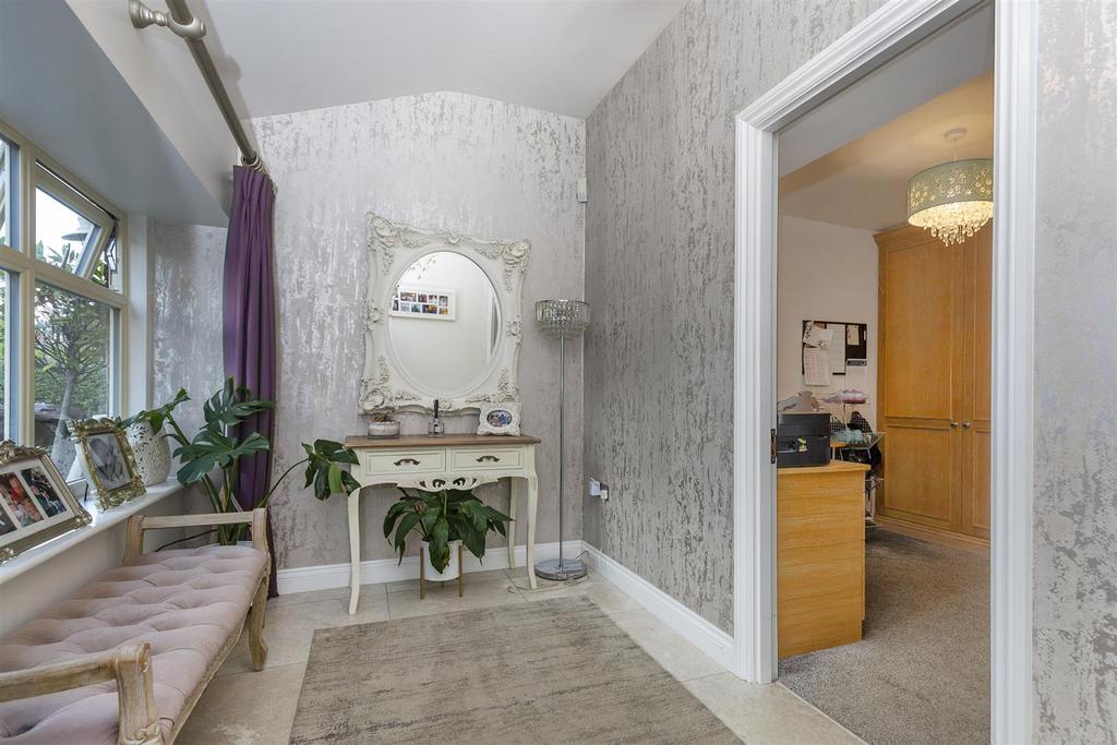 Blake hall drive 36 hall.jpg