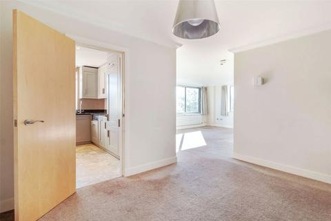 2 bedroom apartment to rent, Marlborough Court, Cambridge, CB3