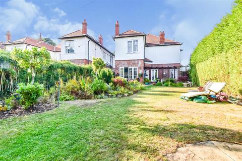 1051 Anlaby Road, Hull, HU4 7PP
