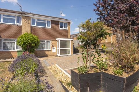 3 bedroom semi-detached house to rent - Bodycoats Road, Chandler's Ford