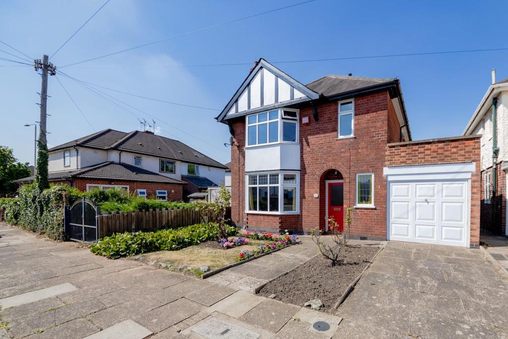 Clarefield Road, Leicester 3 bed detached house £375,000