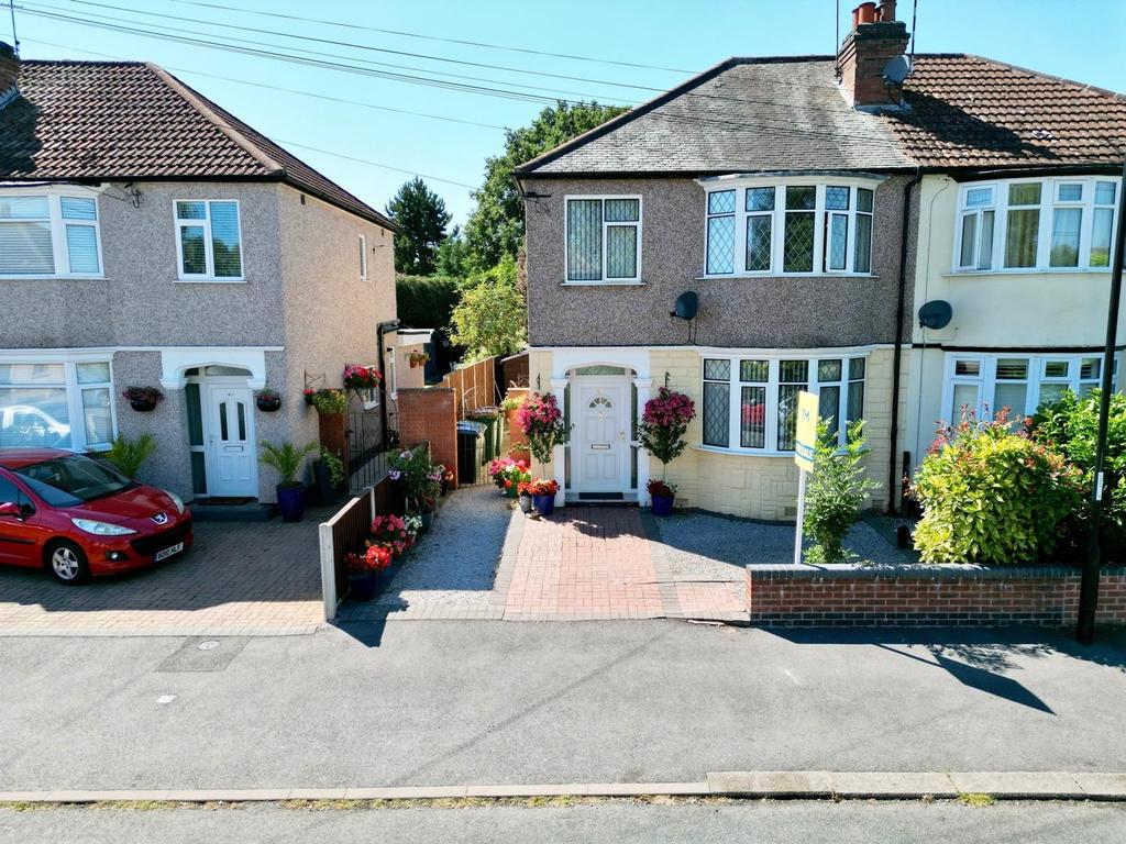Larch Tree Avenue, 'The Trees', Coventry 4 bed semidetached house £