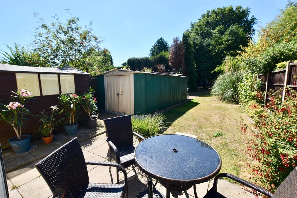 Larch Tree Avenue, 'The Trees', Coventry 4 bed semidetached house £