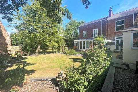 5 Brantingham Road, Elloughton, Brough, HU15 1HX