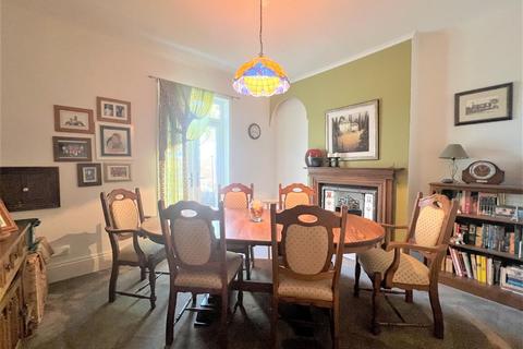 5 Brantingham Road, Elloughton, Brough, HU15 1HX