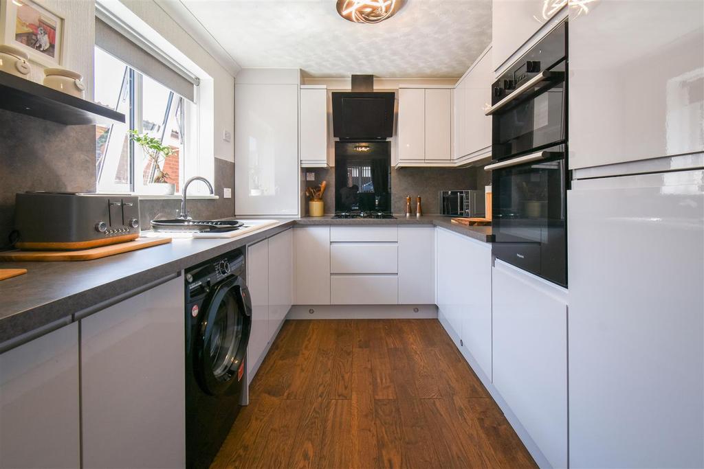 Open Plan Kitchen, Living and Dining Area