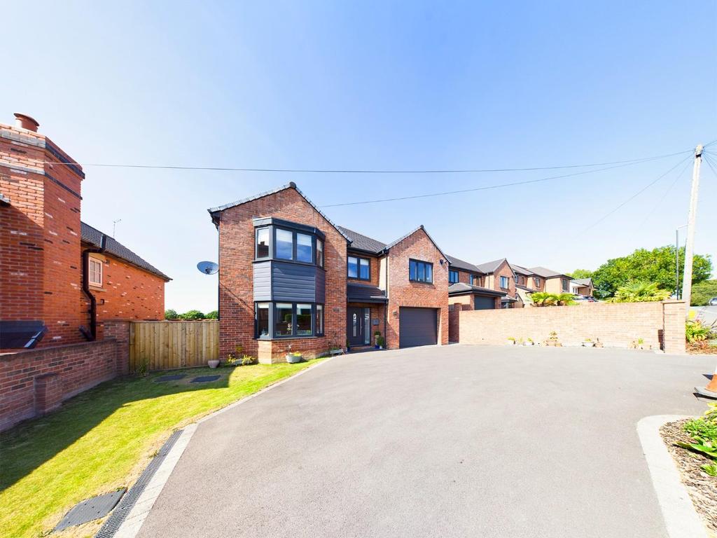 Station Road, Pilsley, Chesterfield... 5 bed detached house £460,000