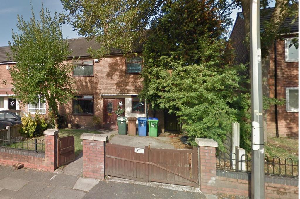 Rowrah Crescent, Middleton, Manchester 3 bed semidetached house £