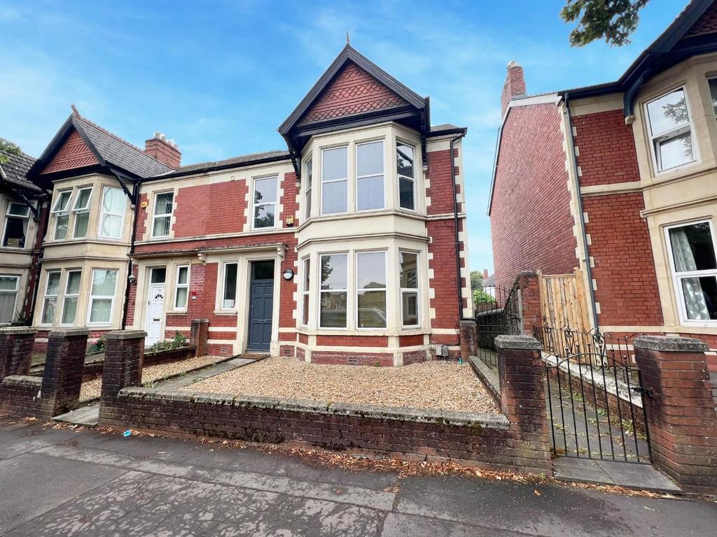 Marlborough Road, Penylan, Cardiff 1 bed flat £1,000 pcm (£231 pw)