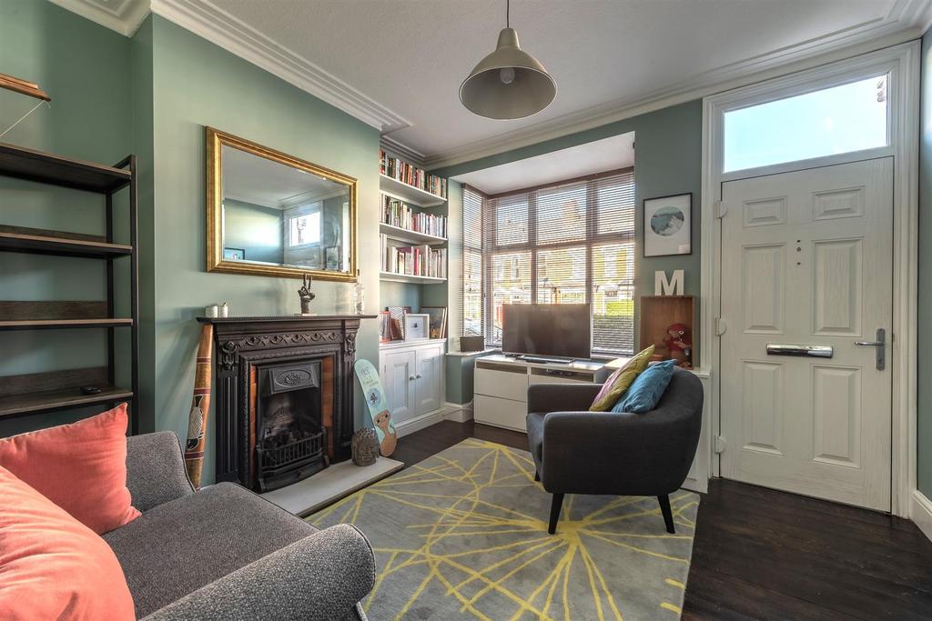 Earls Court Road, Harborne 2 bed terraced house £325,000