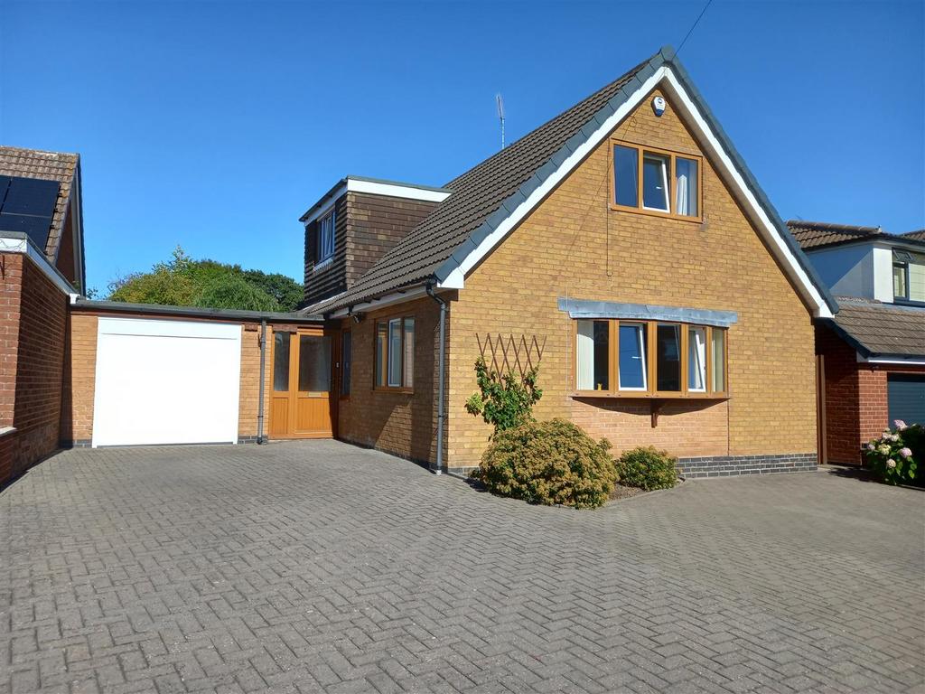 Lovelace Crescent, Elmesthorpe, Leicester 4 bed detached house £350,000