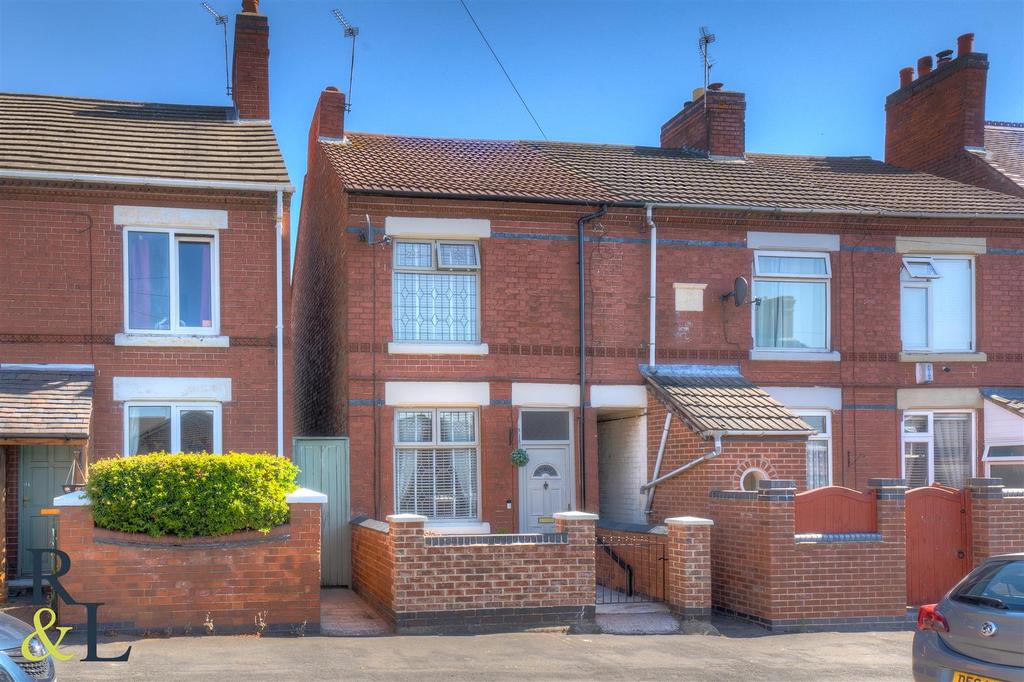 Grange Road, Ibstock 3 bed end of terrace house £185,000
