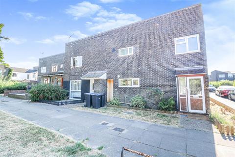 138 Shawbridge, Harlow, CM19 4NP