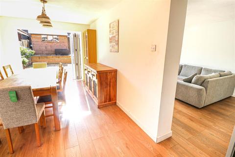 138 Shawbridge, Harlow, CM19 4NP