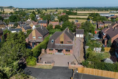 4 bedroom detached house for sale - Mill Lane, Fenny Compton, Southam