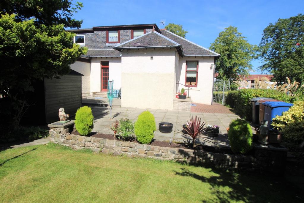 Broomberry Drive, Gourock 3 bed semidetached bungalow £275,000