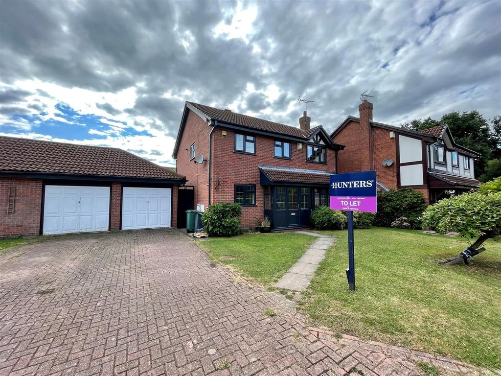 Milford Grove, Monkspath, Solihull 4 bed detached house to rent £