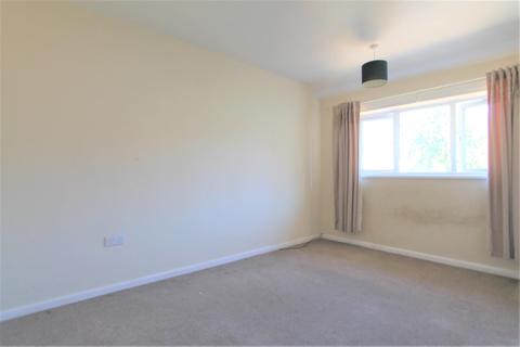 8 Eddystone Road, Leicester, LE5 2PL