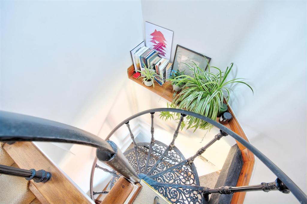 Spiral staircase